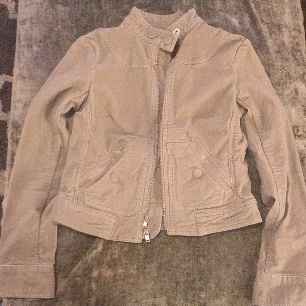 Tan jacket - Picture 2 of 4